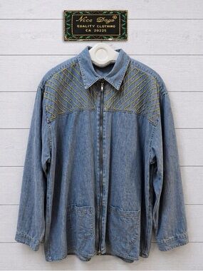 NICE DAYS Blue Denim Embroidered Jacket Size L
